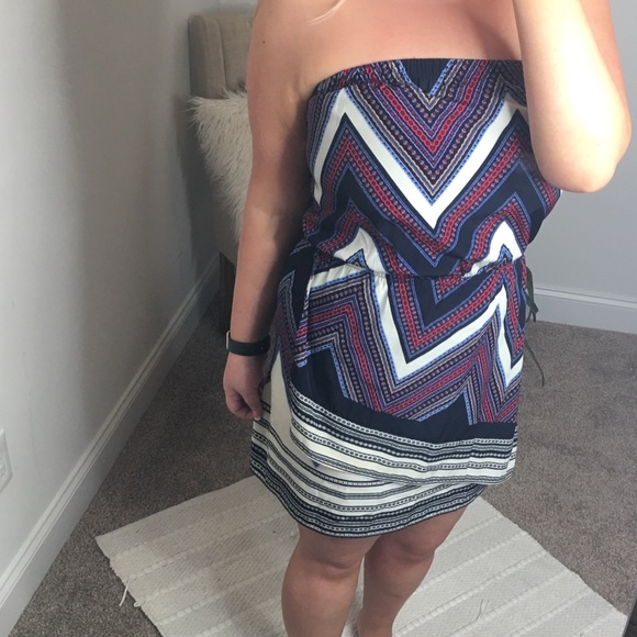 Express Dresses & Skirts - SALE! π Super cute express strapless dress! Express Dresses & Skirts - SALE! π Super cute express strapless dress!